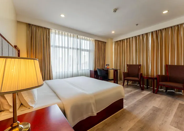 Hotel Swiss-belhotel Blulane Manila