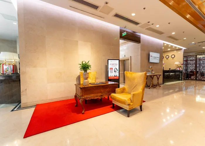 Hotel Swiss-belhotel Blulane 3*
