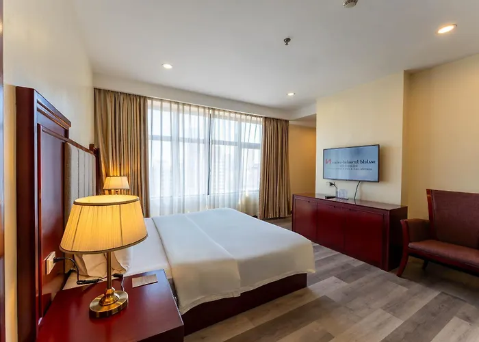 Swiss-belhotel Blulane 3* Manila