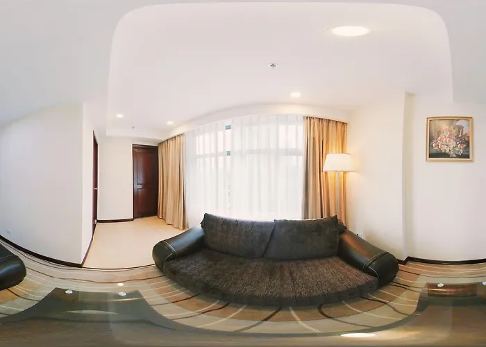 Hotel Swiss-belhotel Blulane 3*
