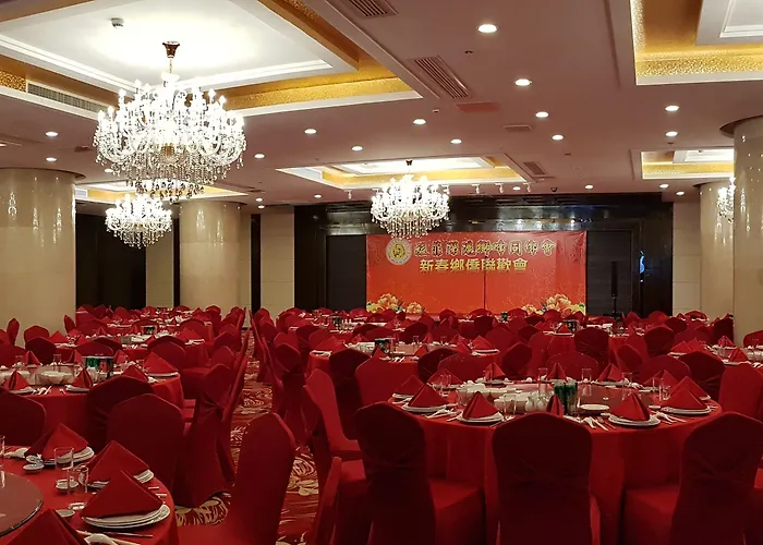 Swiss-belhotel Blulane 3*