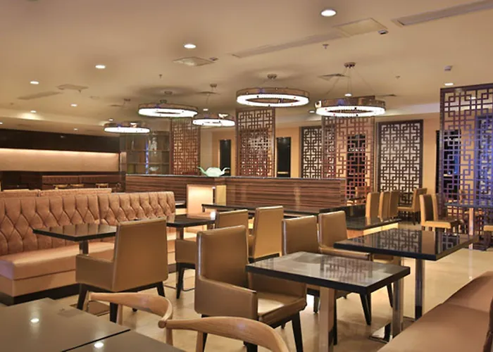 Swiss-belhotel Blulane Hotel