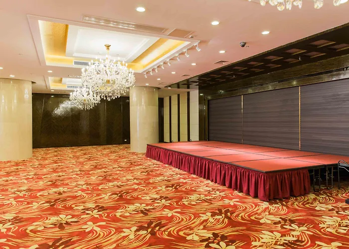 Swiss-belhotel Blulane