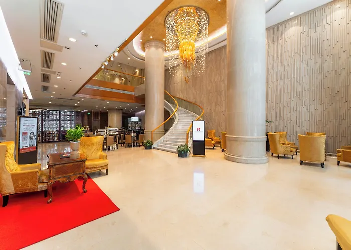 Swiss-belhotel Blulane