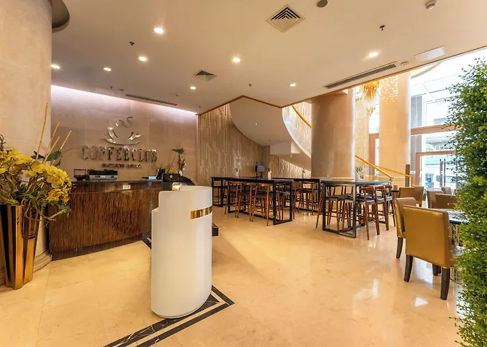 호텔 Swiss-belhotel Blulane 3*