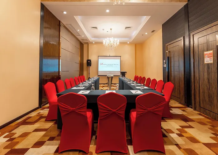Swiss-belhotel Blulane 3*