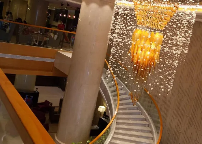 Swiss-belhotel Blulane 3*